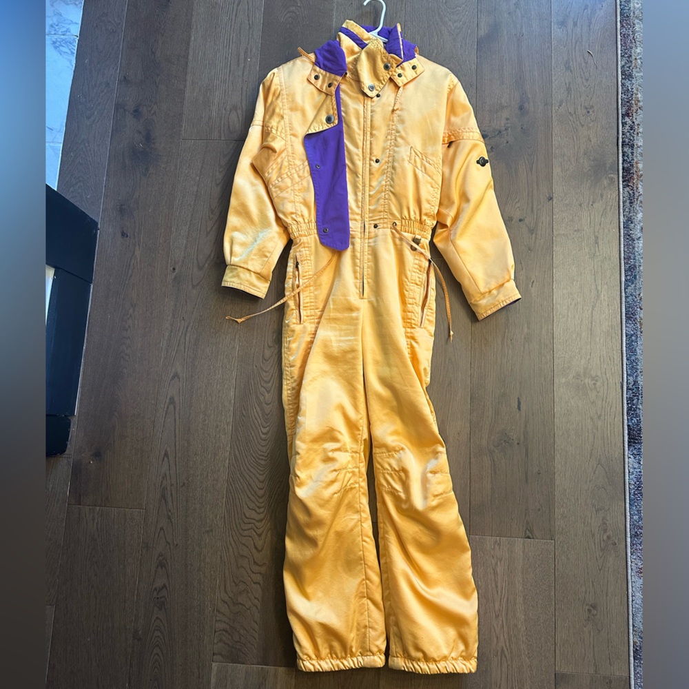 Women’s Bogner Vintage Snowsuit Jumpsuit Size 6